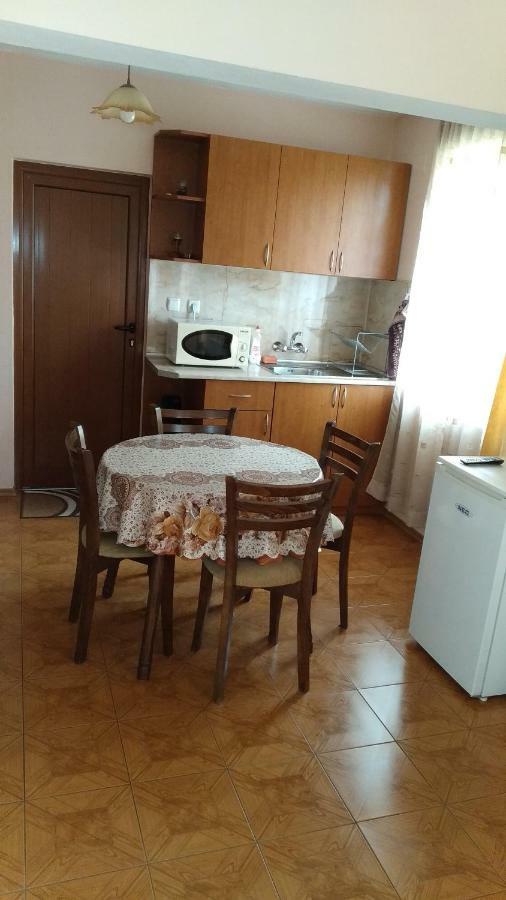 Къща За Гости Фантазия Trjavna Exteriör bild
